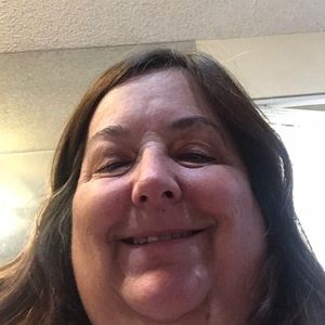 Meet your Posher, Debbe